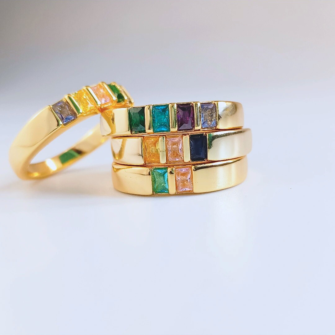 Baguette Family Birthstone Ring