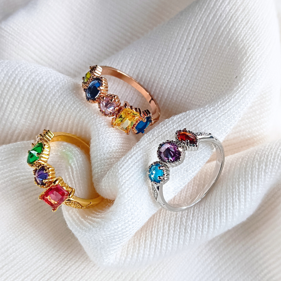 Vintage Family Birthstone Ring